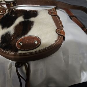 Elegant Brown and White Leather Crossbody Bag